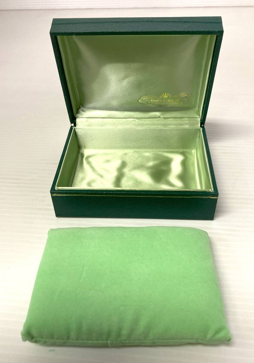 ★☆③美品 超レア 純正 ROLEX ロレックス アンティーク 緑箱 時計ケース 箱 BOX 腕時計ケース 1980年発行の修理保証書付き ピ☆★の画像3