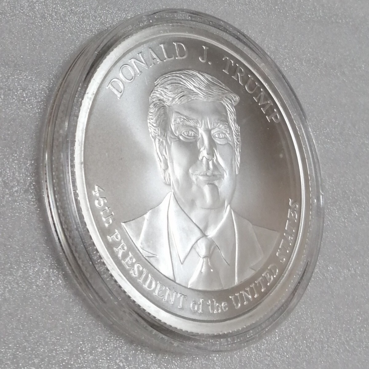 5オンス トランプ 第45代 大統領 銀貨 純銀 ラウンド 箱付き アイテム3の画像3