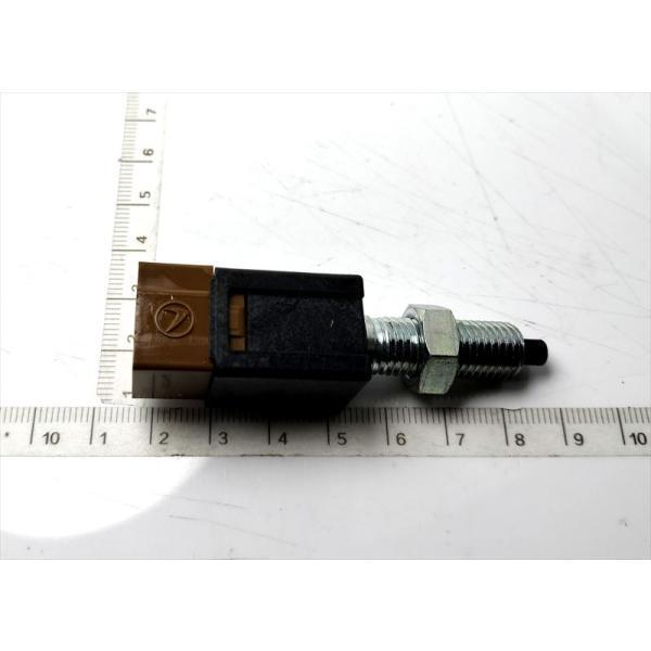 在庫処分 83311-AA011 ストツプランプのスイッチ スバル(修理)純正部品の画像1