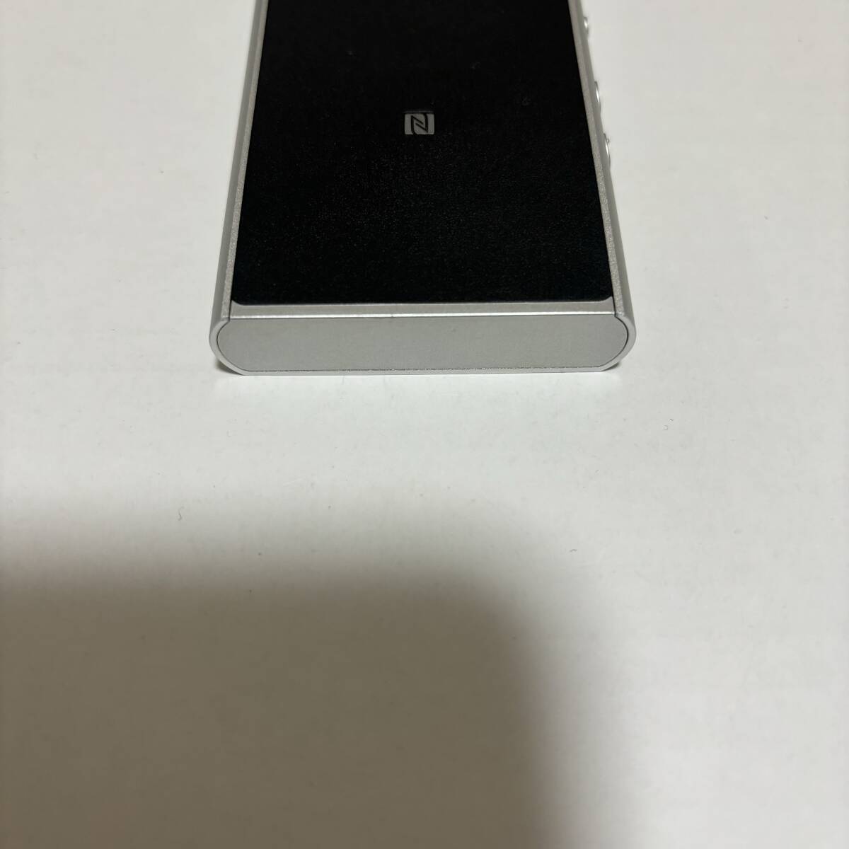 液晶不具合 SONY NW-ZX100 純正レザーケース CKL-NWZX100の画像10