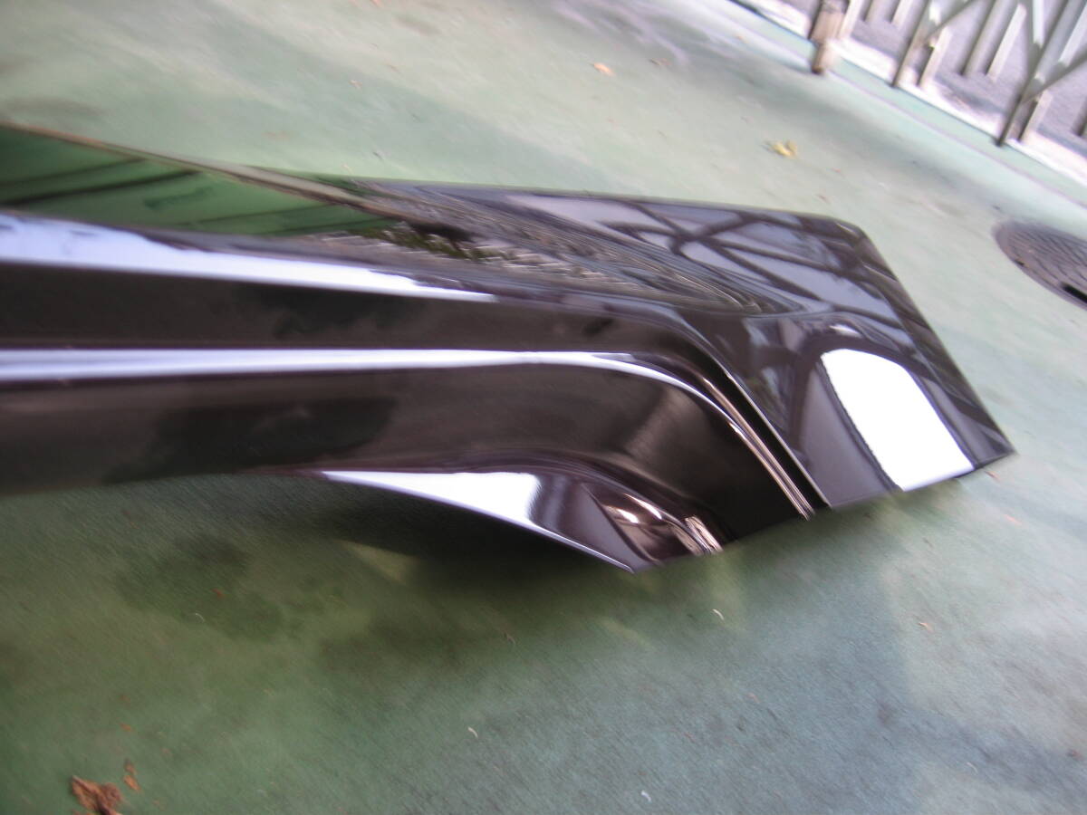 【割れ無し!】 日産 純正 Z34 フェアレディZ サイドステップ サイドスカート 右 右側 運転席側 擦り傷や塗装剥がれ、汚れが有ります。_画像2