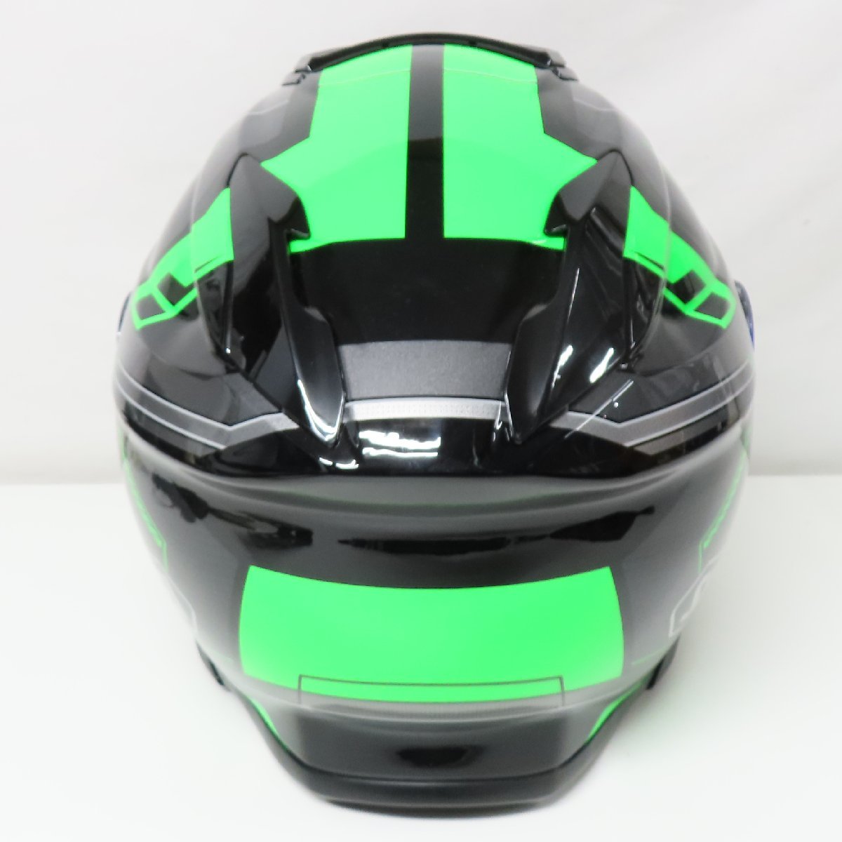 【新品同様】【美品】SHOEI ショウエイ GT-Air2 APERTURE アパーチャー フルフェイスヘルメット Mサイズ 人気 バイク 二輪 バイザー_画像9