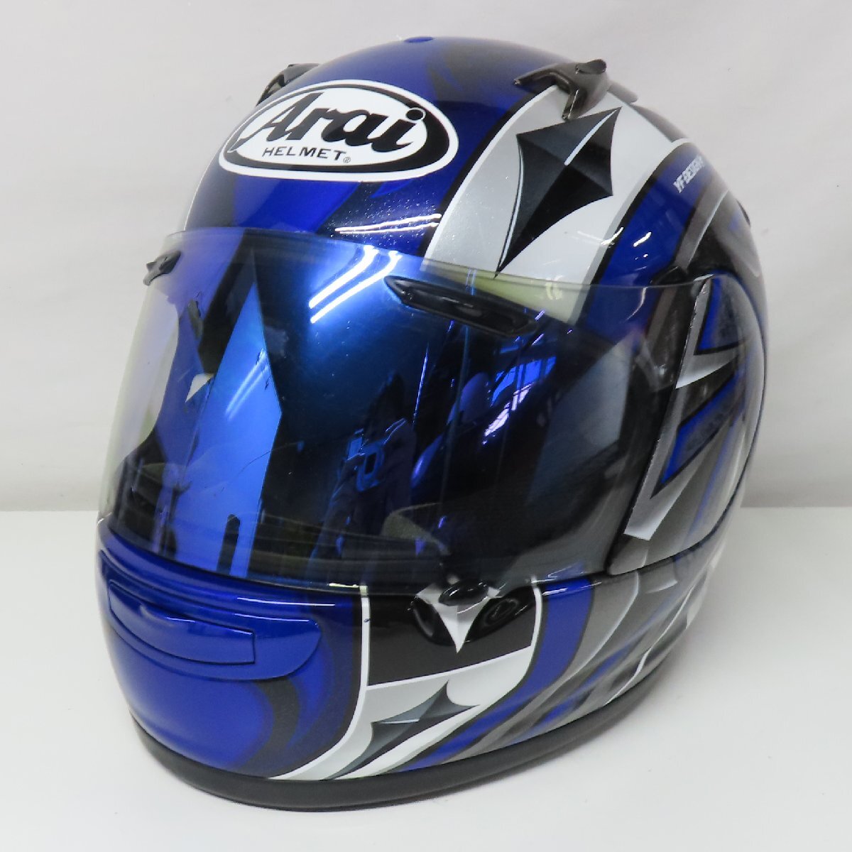 【中古美品】【シールド2枚】Arai アライ QUANTUM-J ACE フルフェイスヘルメット Lサイズ クアンタムJ エース バイク 二輪 オートバイ_画像2