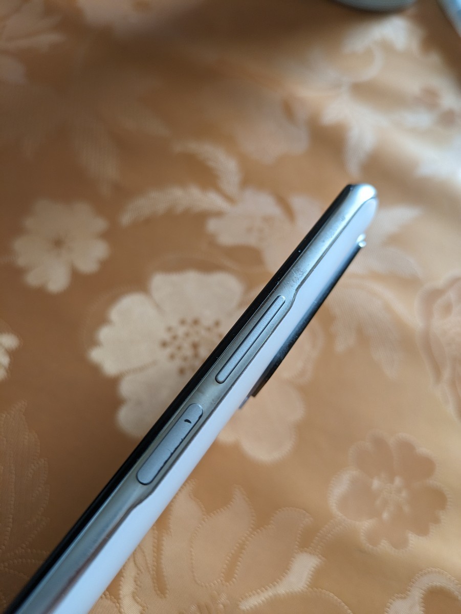 Xiaomi 11T Pro 128GB ホワイト 本体のみ SIMフリー 半年〜1年使用_画像6