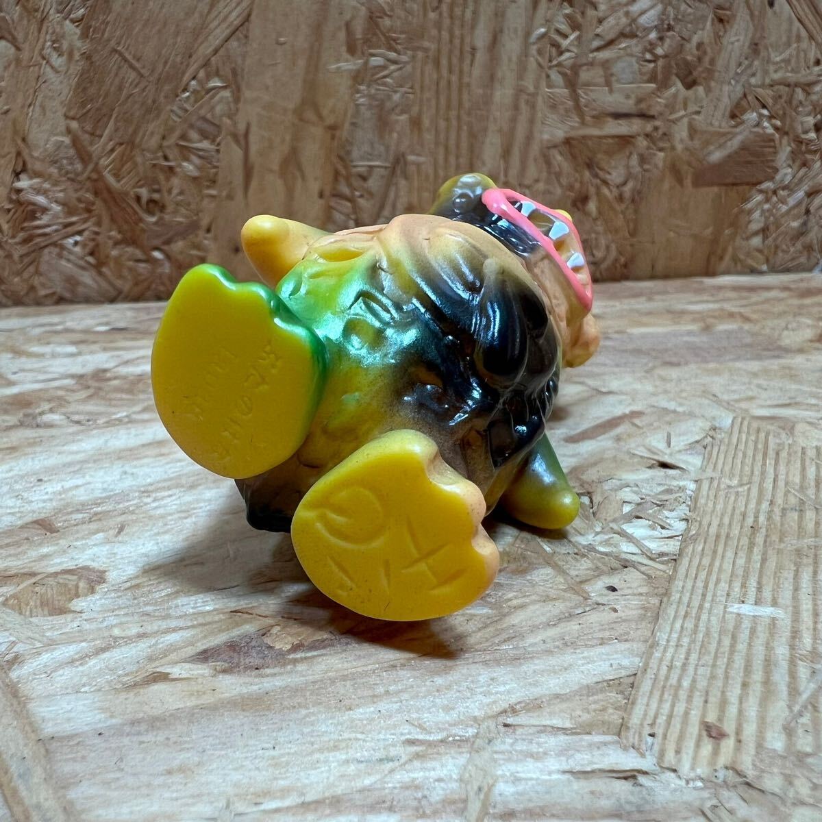 ぶたのはな ソフト焼き玩具 チバQ 三つ目 黄色成型 ソフビ 円谷 怪獣 ウルトラマン _画像3
