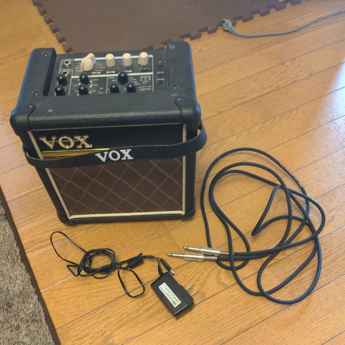 VOX ヴォックス モデリングギターアンプ MINI5 Rhythm MINI5-RM ミニアンプ 動作確認済_画像1