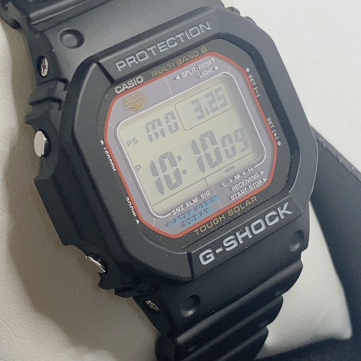 未使用 CASIO G-SHOCK GW-M5610U カシオ Gショック 電波ソーラー タフソーラー 腕時計 デジタル _画像4
