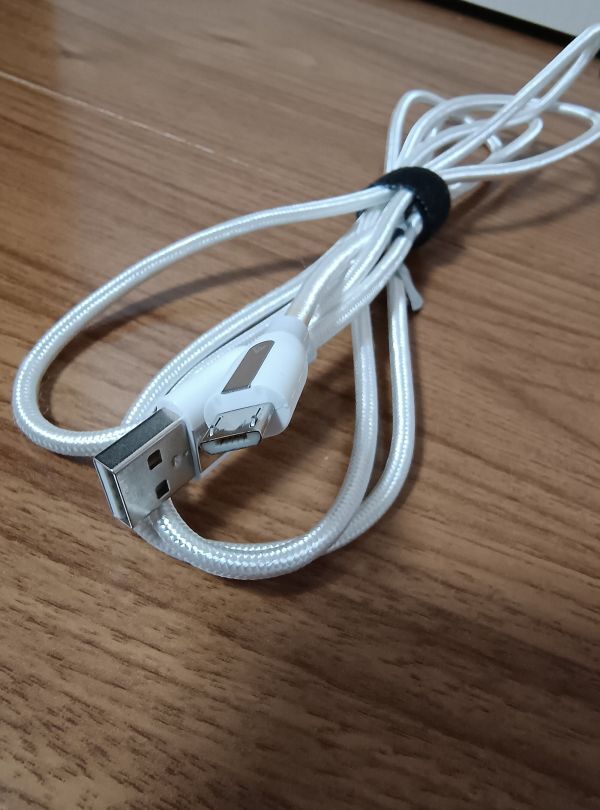 ANKER USBケーブル USB-A→Micro USB Type-B（2.0）　充電ケーブル　アンカー　1.8m_画像3