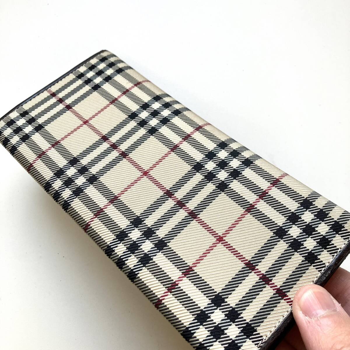 バーバリー　Burberry 長財布　ノバチェック　美品　送185