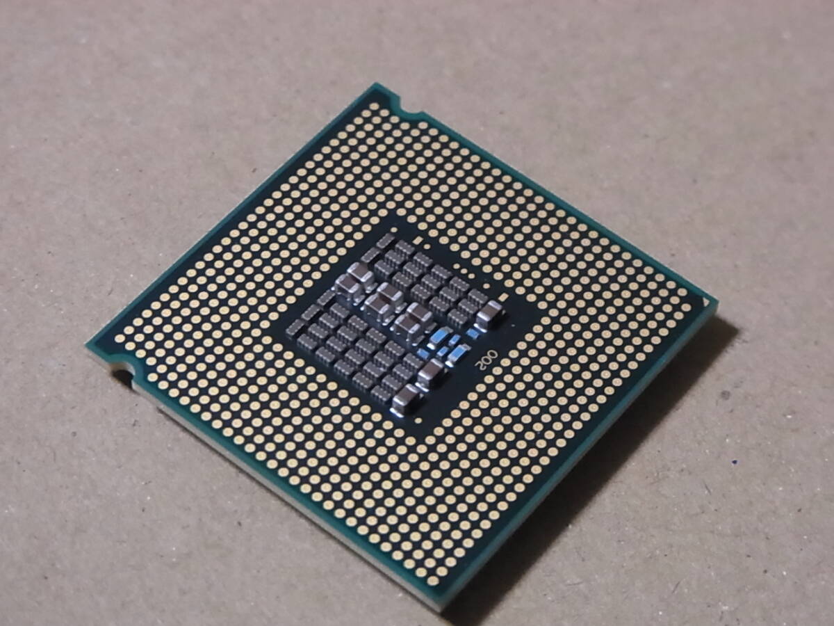 ●Intel Xeon L5420 SLARP 2.50GHz/12M/1333 Harpertown LGA771 4コア 低電圧 (Ci0878)_画像4