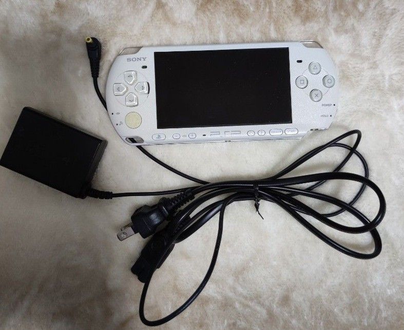 PSP3000 本体 動作確認済　パールホワイト ソニー