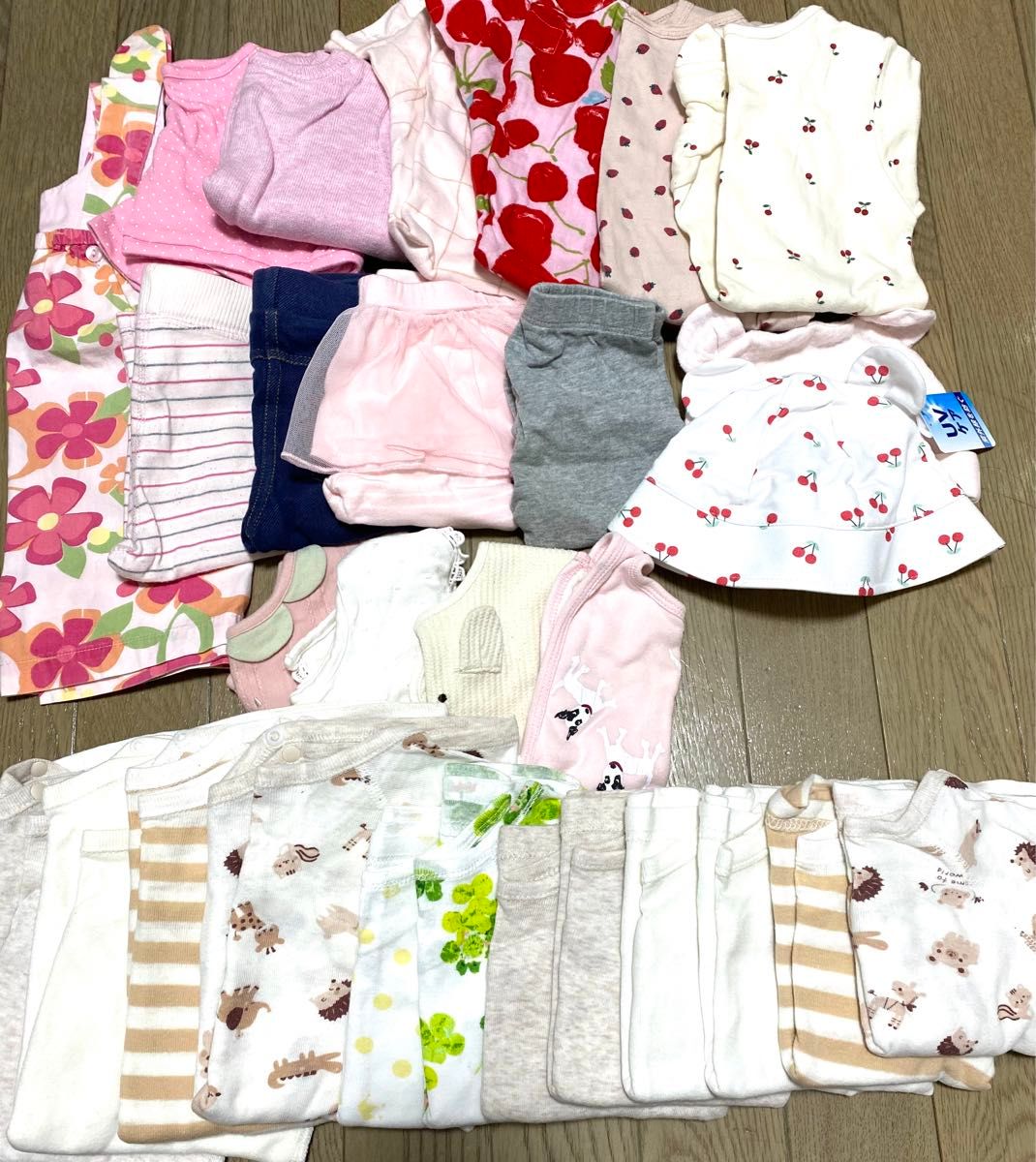 新生児　洋服など30点セット　サイズ50〜60 女の子 子供服