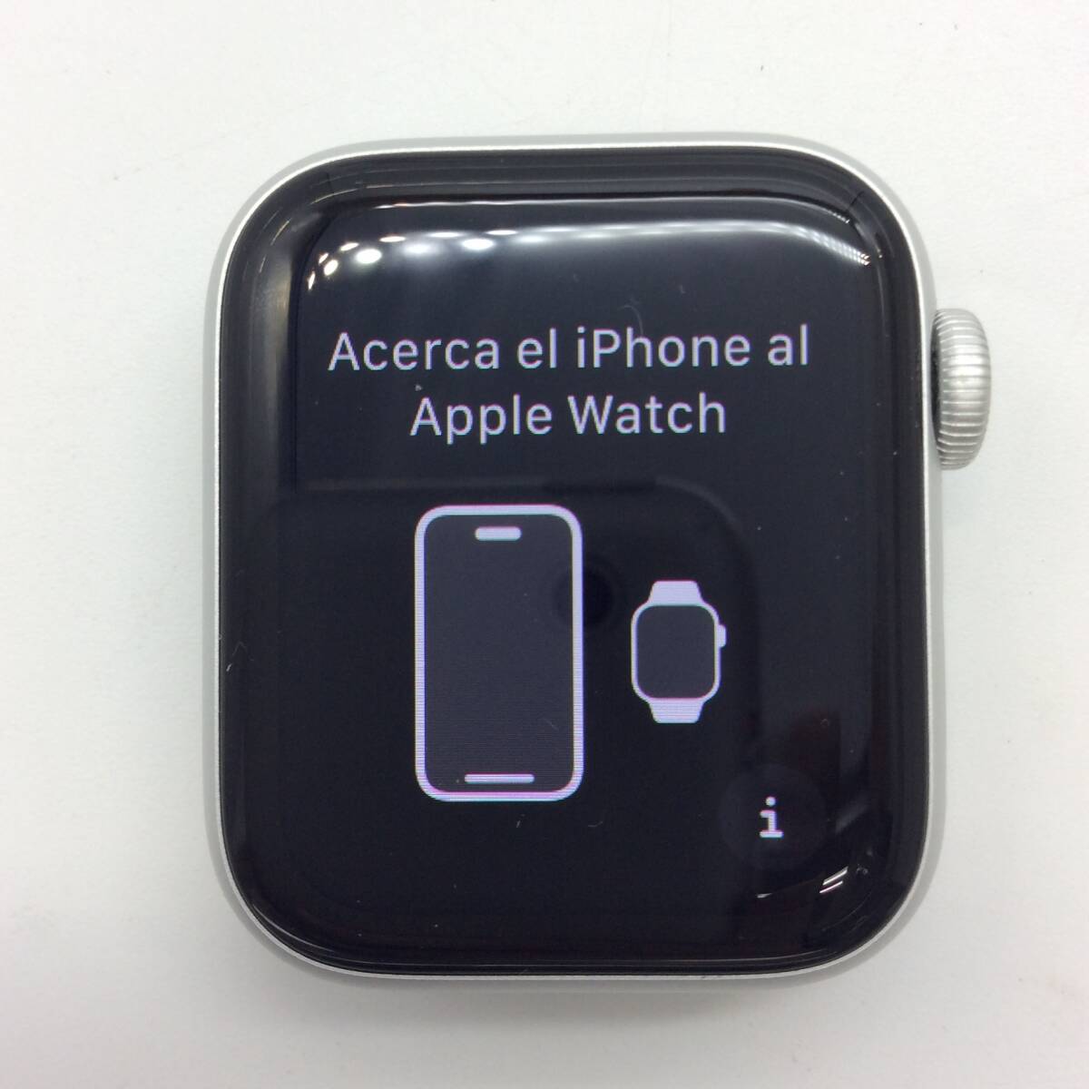 Apple Watch SE2 (第2世代) GPSモデル 40mm シルバー アルミニウム MRTT3J/A A2722 アクティベーションロック解除済 中古 アップルウォッチの画像2