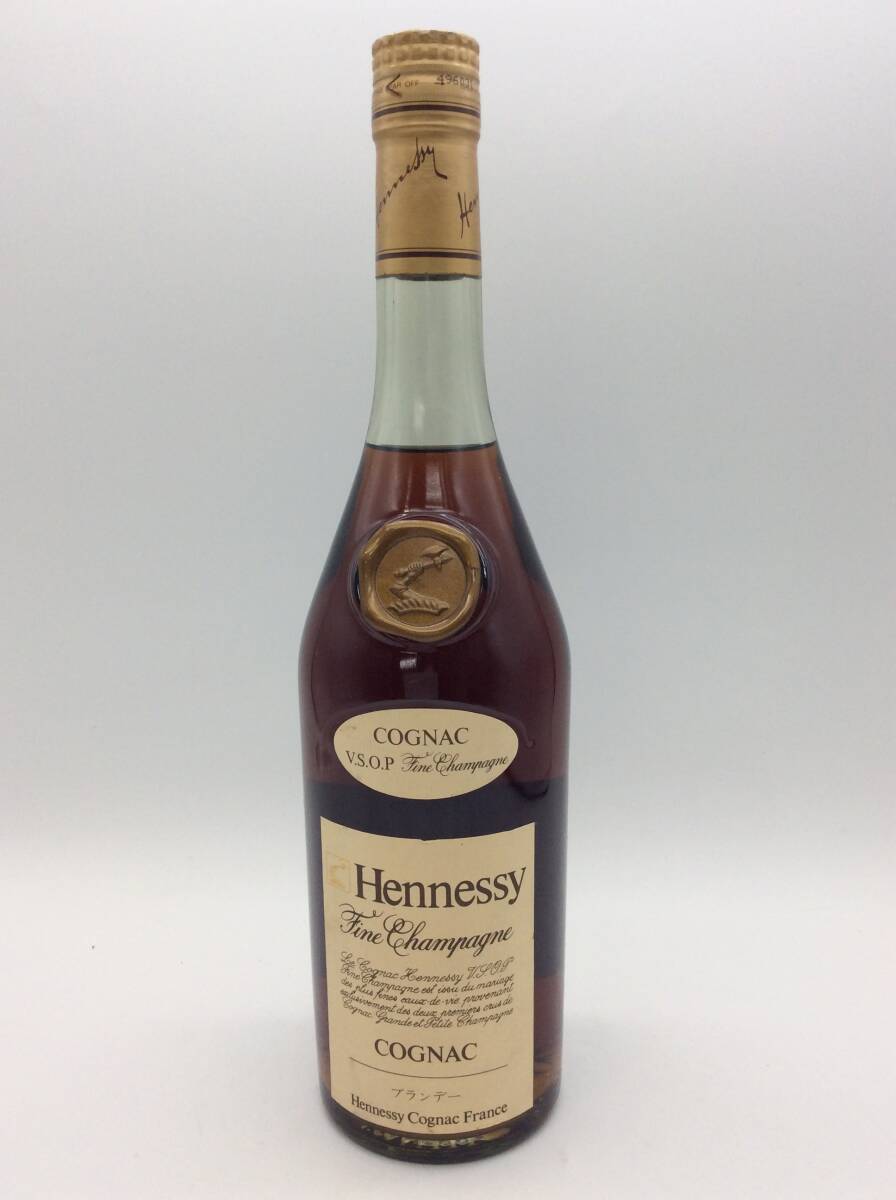 #9843　古酒 Hennessy VSOP Fine Champagne ヘネシー 金キャップ ロングネック グリーンボトル 700ml_画像1