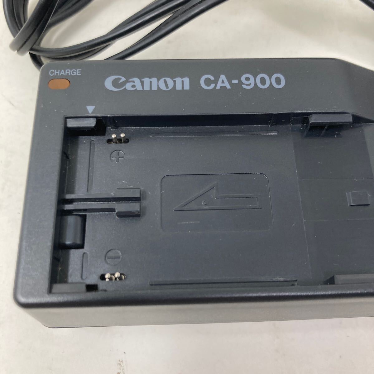 Canon キャノンCA-900 バッテリーチャージャー コンパクトパワーアダプターの画像2