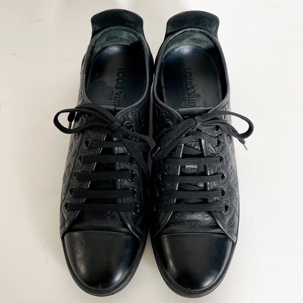 美品 ルイヴィトン LOUIS VUITTON パンチーライン スニーカー ブラック 黒 レザー スエード LVロゴ 靴 モノグラム 38 1/2 25.5cmの画像2