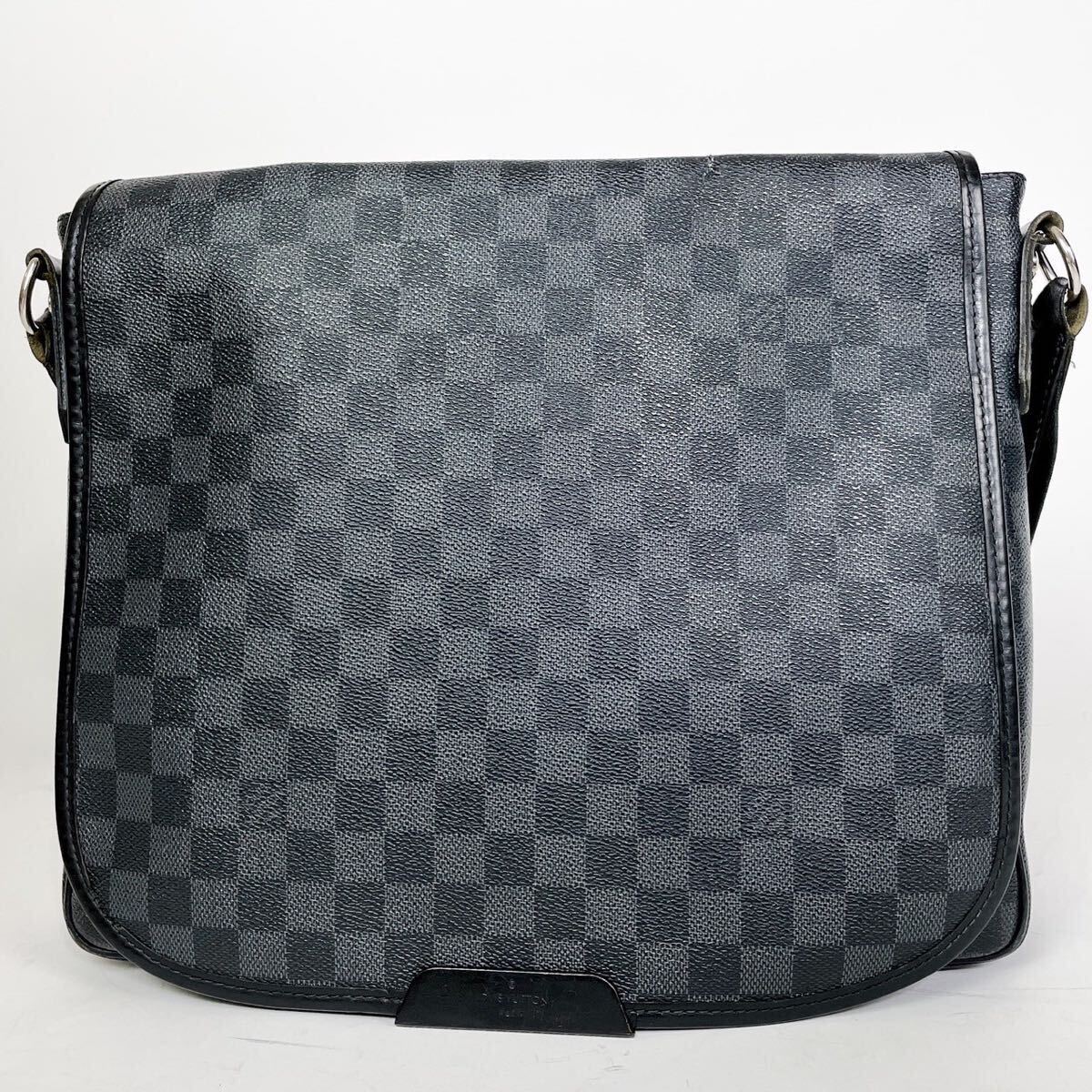 1円　LOUIS VUITTON ルイヴィトン ディストリクトMM ダミエ グラフィット メンズ ショルダーバッグ メッセンジャー ビジネス 黒色_画像2