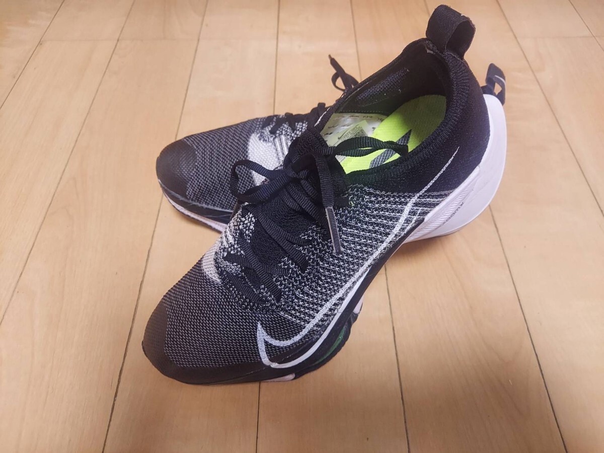 ★☆★NIKE ナイキ エアズームテンポネクスト％ ランニングシューズ 26.5cm★☆★_画像1