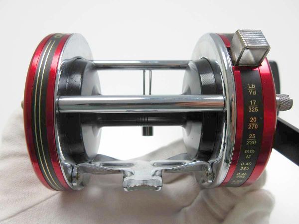 6580円 ABU アブアンバサダー 7000 未使用 /管理AT0744/02 6580円 ABU アブアンバサダー 7000 未使用 /管理AT0744/02