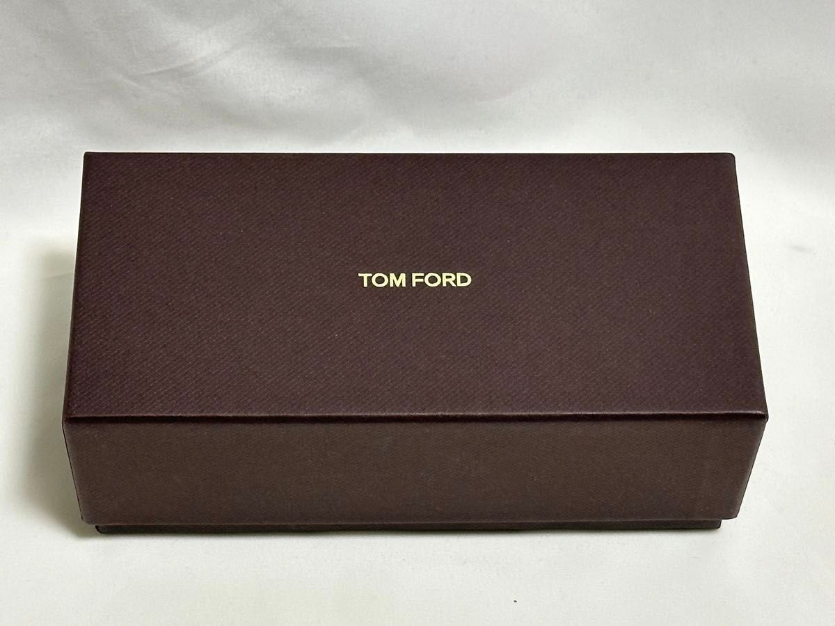 芸能人愛用 木村拓哉さん TOMFORD トムフォード TF4240 正規品 芸能人愛用 木村拓哉さん TOMFORD トムフォード TF4240 正規品