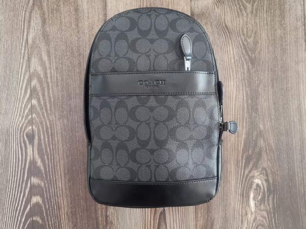 コーチ COACH レザー ボディバッグ ワンショルダーバッグ ブラック メンズ F54787 保存袋付き 新品未使用_画像1