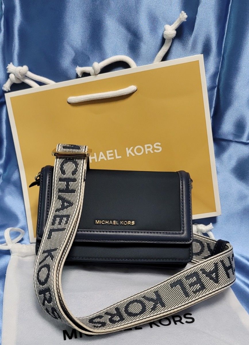 MICHAEL KORS ジェットセット ギャバジン クロスボディバッグ 新品MICHAELKORSJET SET ナイロンギャバジンス マートフォン