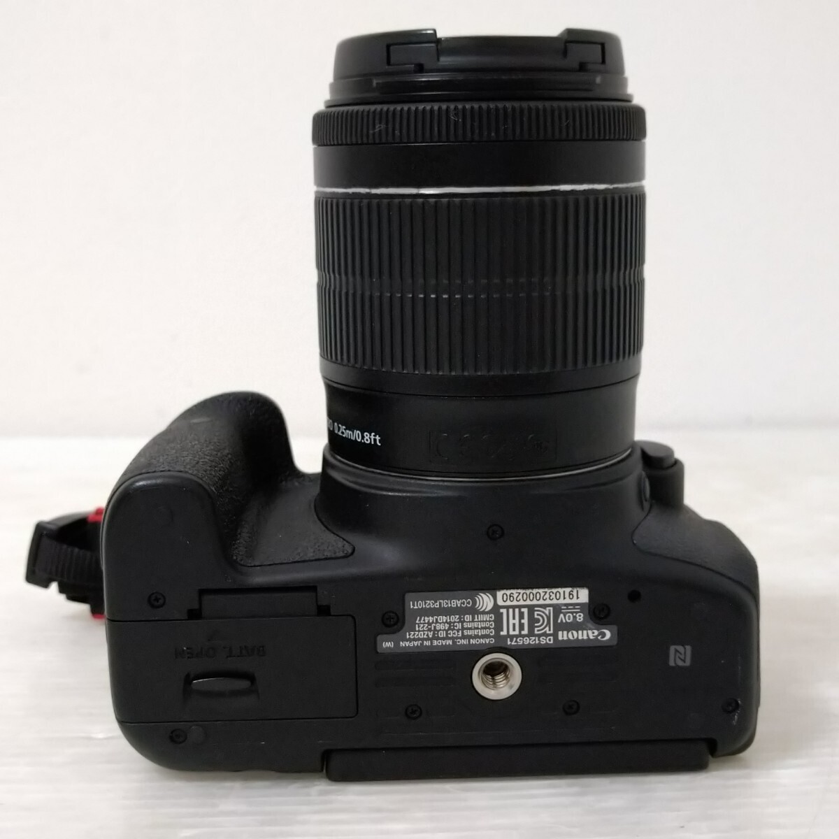 Canon EOS Kiss X8i キヤノン デジタル一眼レフカメラ EFS 18-55mm 動作品 純正バッテリー 純正充電器付き_画像6