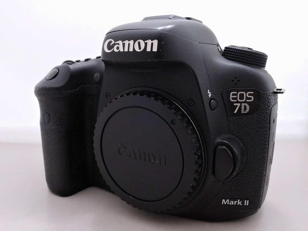 期間限定セール キヤノン Canon デジタル一眼レフカメラ APS-C EOS 7D Mark II