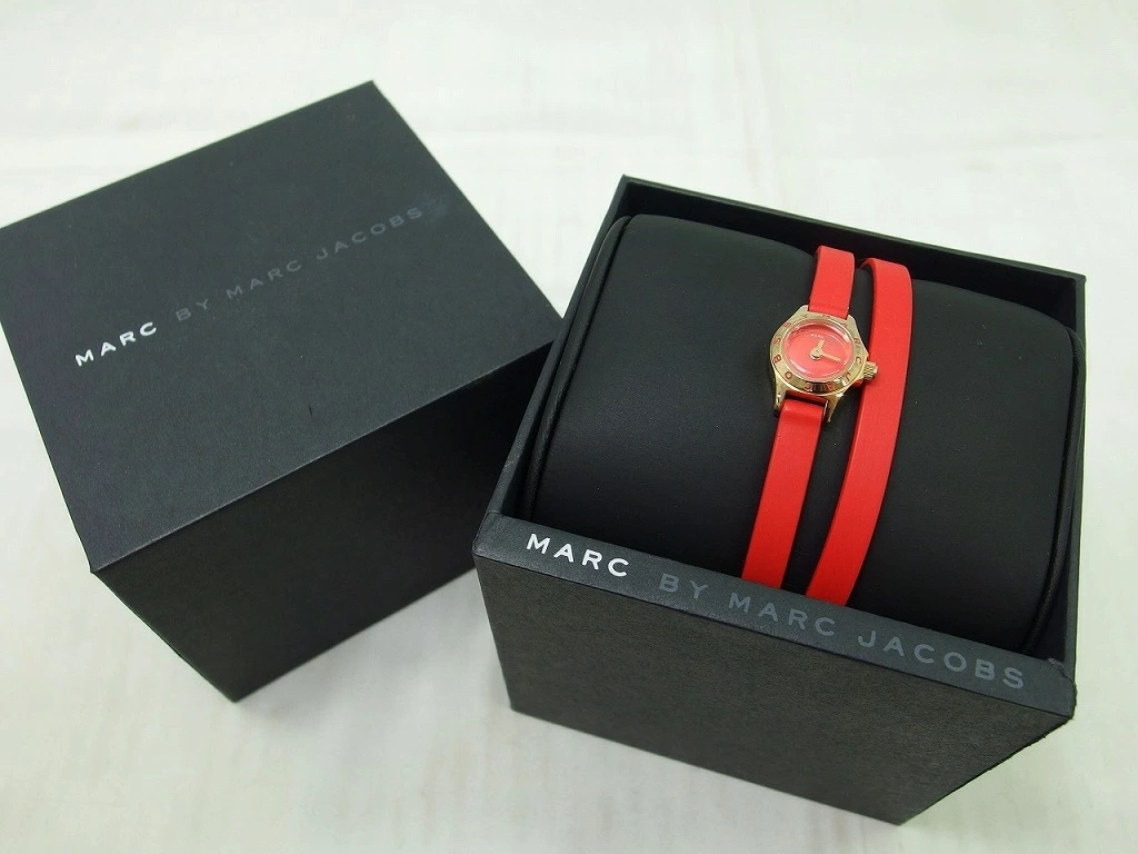 期間限定セール マークバイマークジェイコブス Marc by Marc Jacobs クォーツウォッチ アナログ 腕時計 ミニ レッド 赤 MBM5534