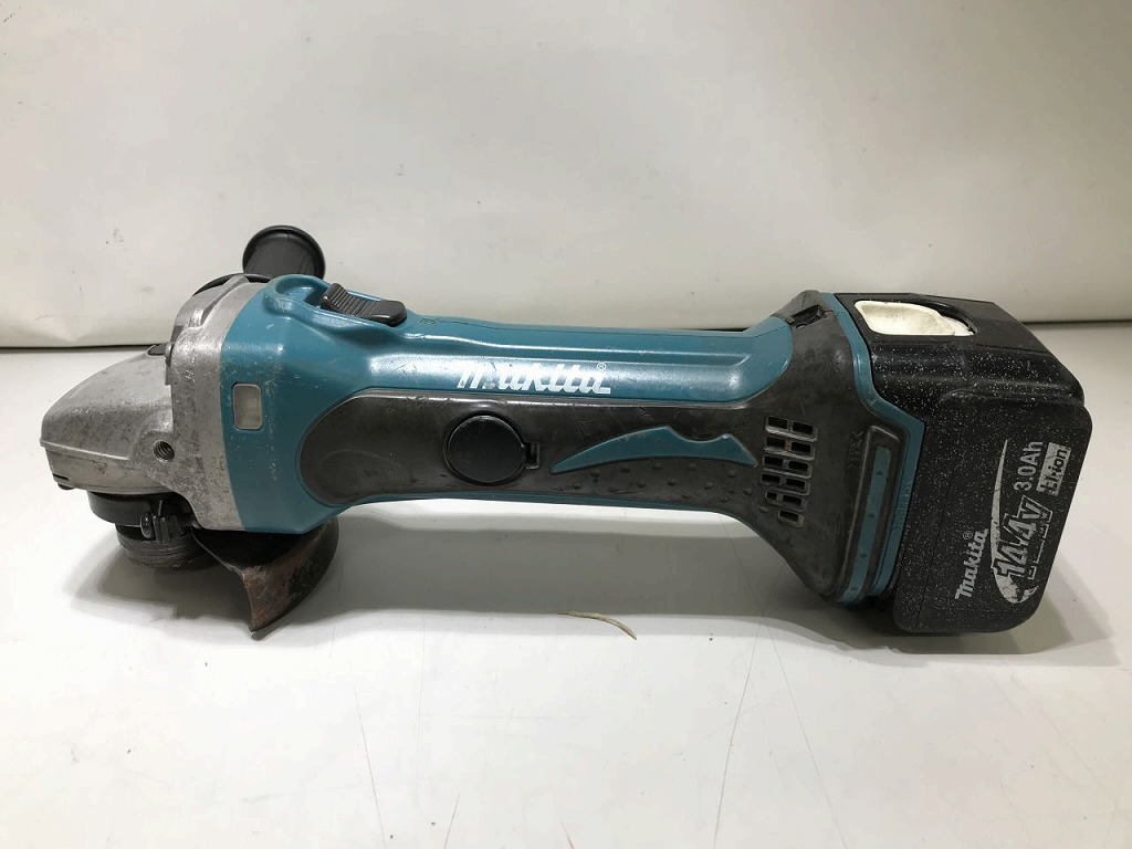 マキタ makita 14.4V充電式ディスクグラインダー GA400D_画像2