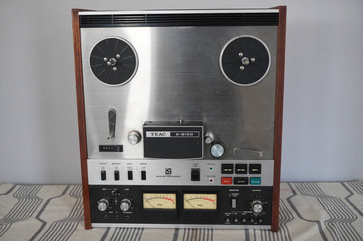 TEAC A-6100 ティアック　２track Master Recorder ジャンク_画像2