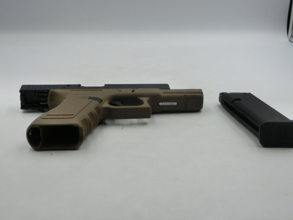 【中古現状品】メーカー不明 GLOCK 18C 本体のみ オーストリア製 グロック ジャンク扱い 1FA1-T60-3MA292_画像6