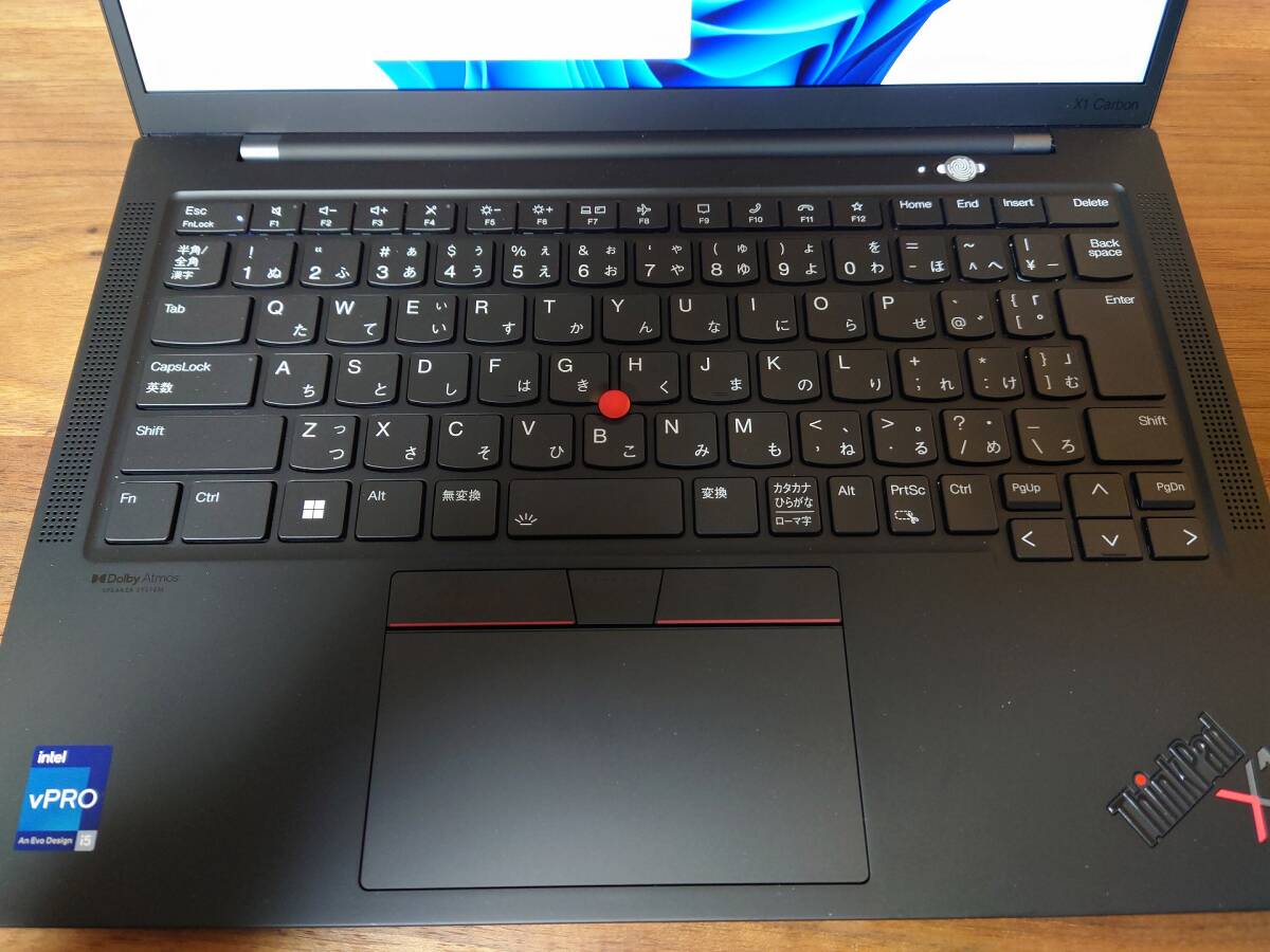 美品 Lenovo ThinkPad X1 Carbon Gen10の画像2