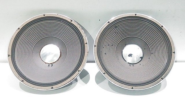 (1円スタート！) JBL 38cm コーン型 ウーファーユニット E140-8 ペア / オーディオ 音響機器 ※音声出力確認済-現状渡し A1744の画像1