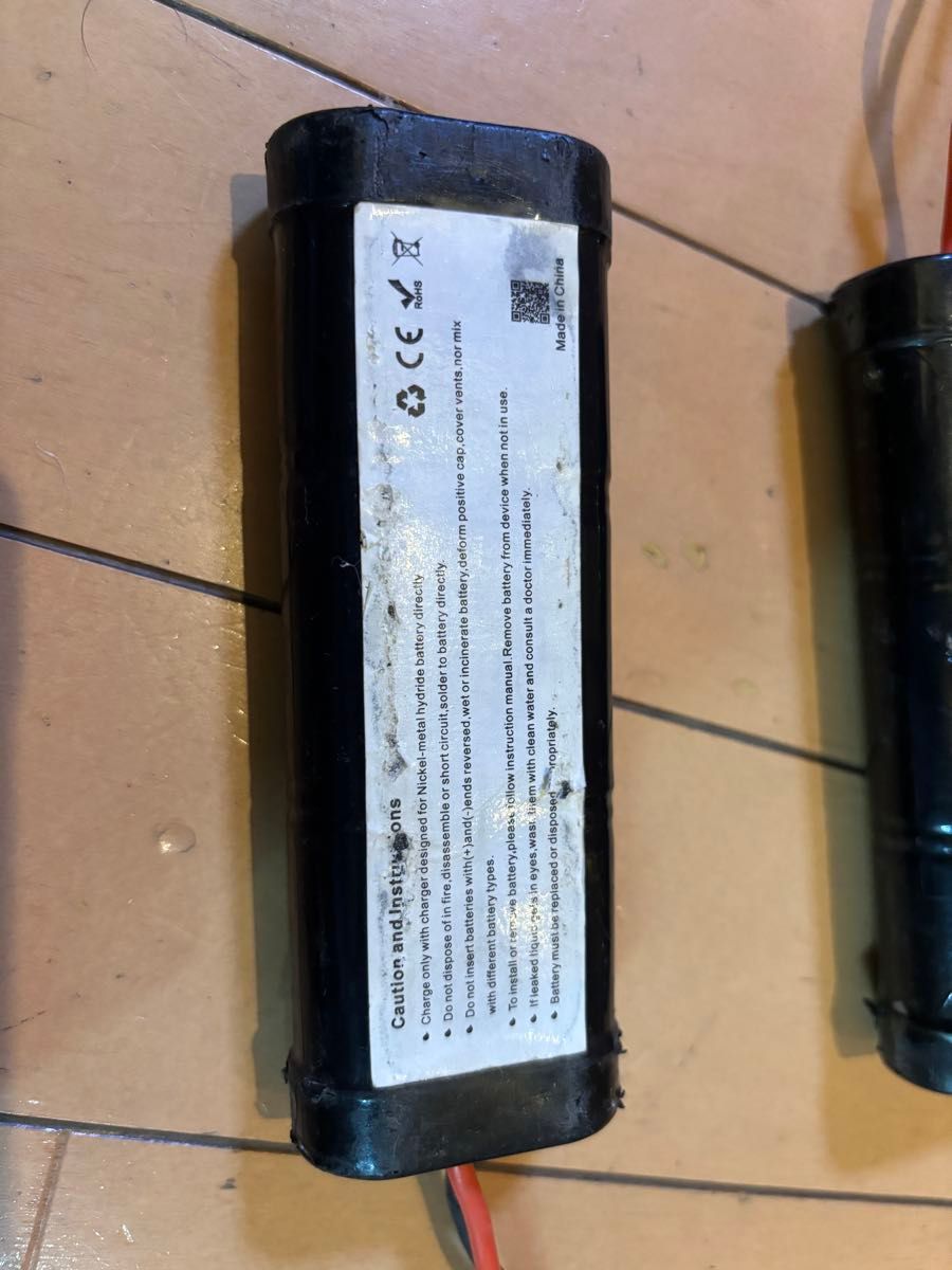 ラジコン　バッテリー　7.2v  タミヤ コネクター？
