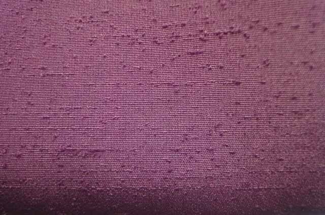 ポリエステル無地風呂敷　3巾　紫　105㎝角　色が多少違います。ご容赦ください。大きな物も包めます。_画像2