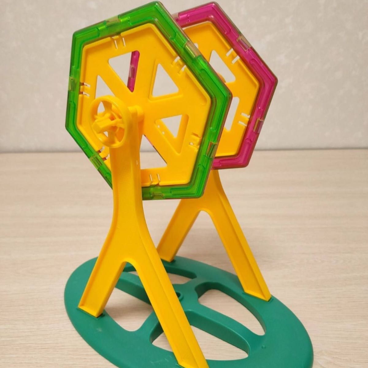 マグネットブロック　観覧車　セット　磁石　ブロック　知育玩具　互換　創造力　おもちゃ　プレゼント　子供　キッズ　遊園地　