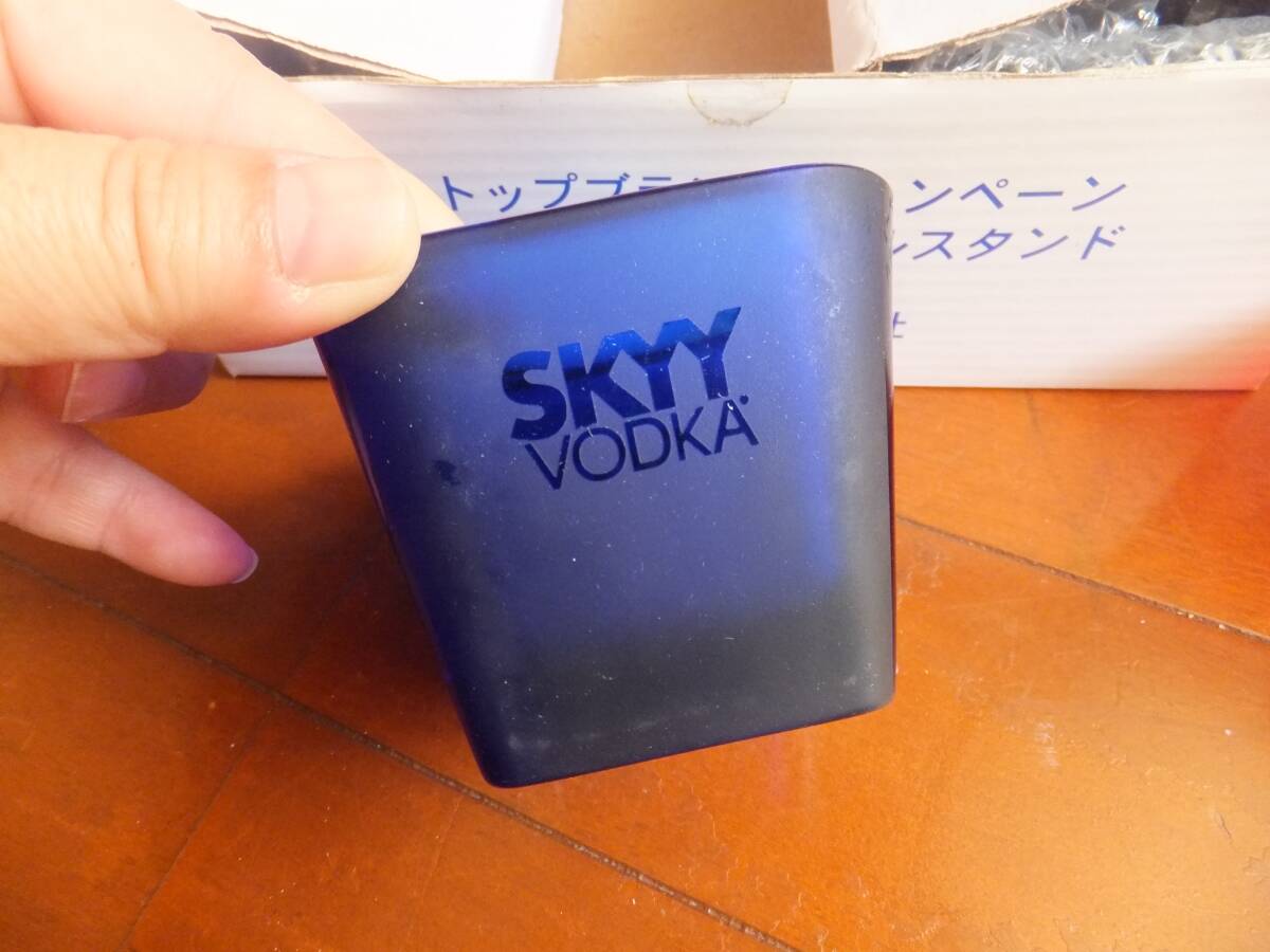 未使用品！CAMPARIカンパリとSKYY VODKAの灰皿兼キャンドルスタンド６こ！_画像2