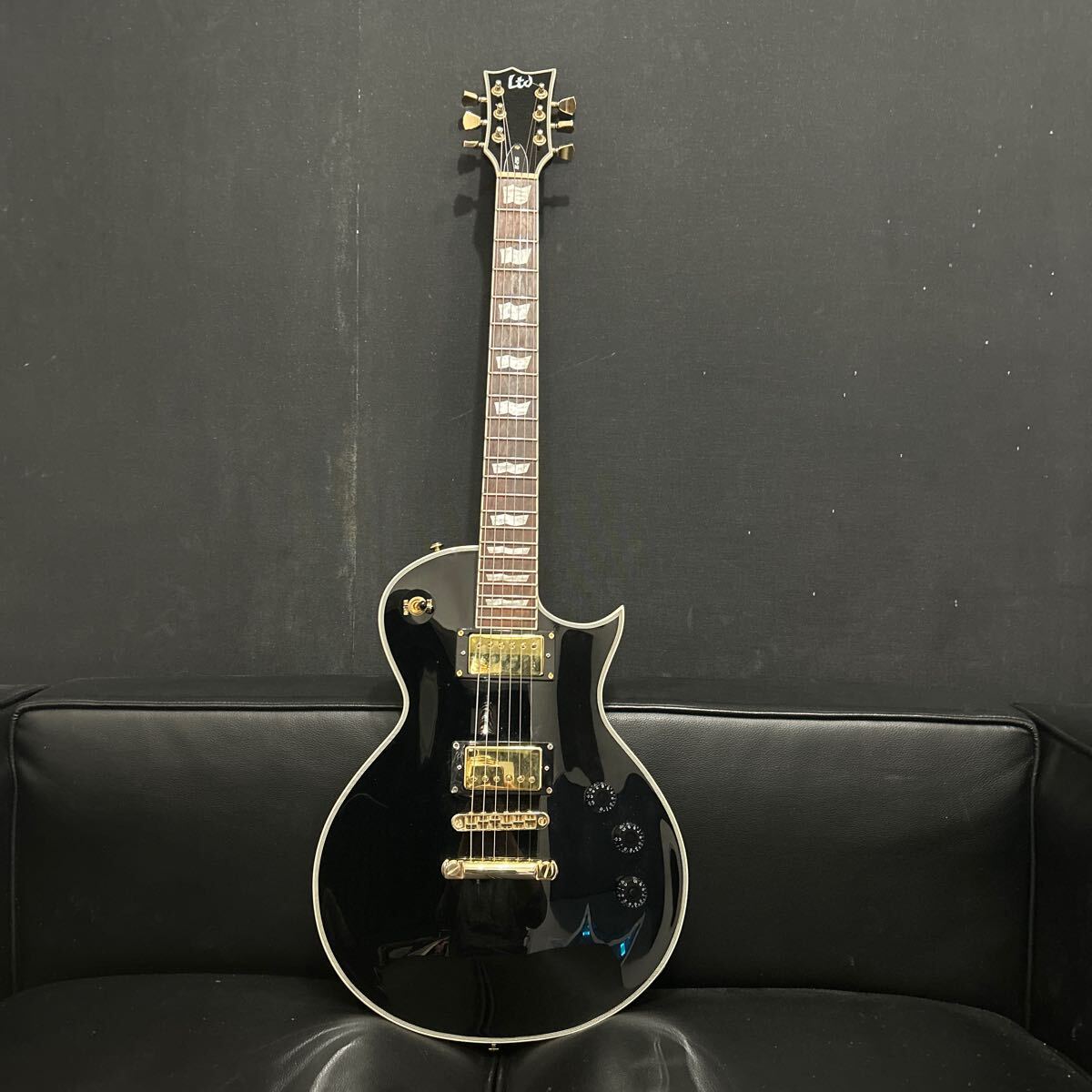 [ beautiful goods abroad artist purveyor ]LTD ESP EC-256 Lespaul custom electric guitar black 