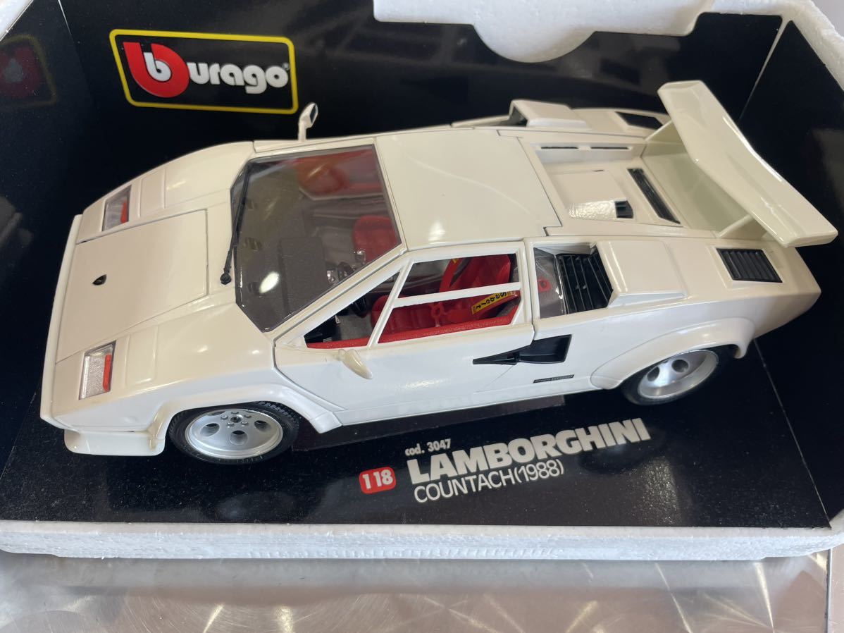 ブラーゴburagoランボルギーニカウンタック1988ミニカー1/18スケール2台セット_画像6