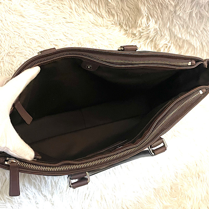 極美品★COACH コーチ 2way メトロポリタン メンズ ビジネスバッグ ショルダー トート ブリーフケース Ａ4収納可 レザー 大容量 紺×茶_画像7