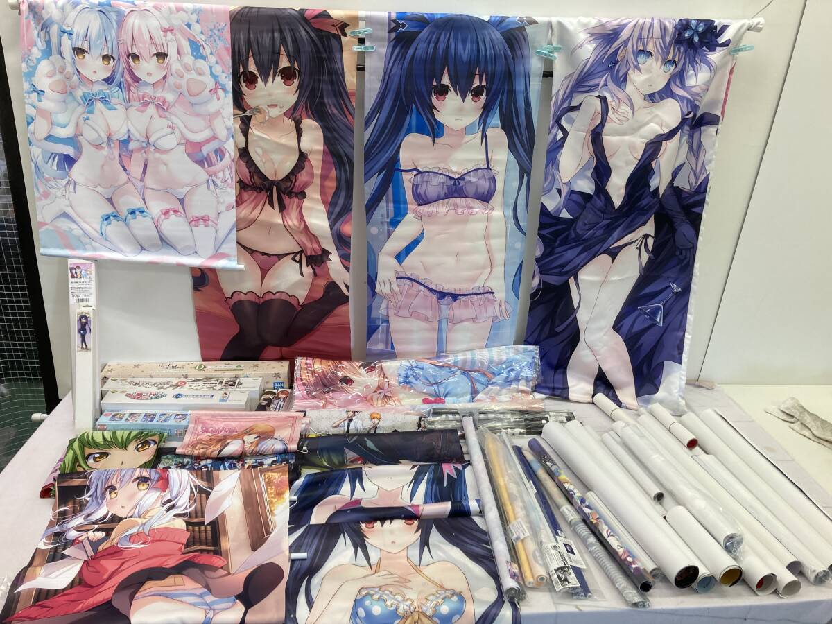 **[ storage goods ] anime poster tapestry cover large amount set beautiful young lady idol Kantai collection li Zero etc. 140 size 