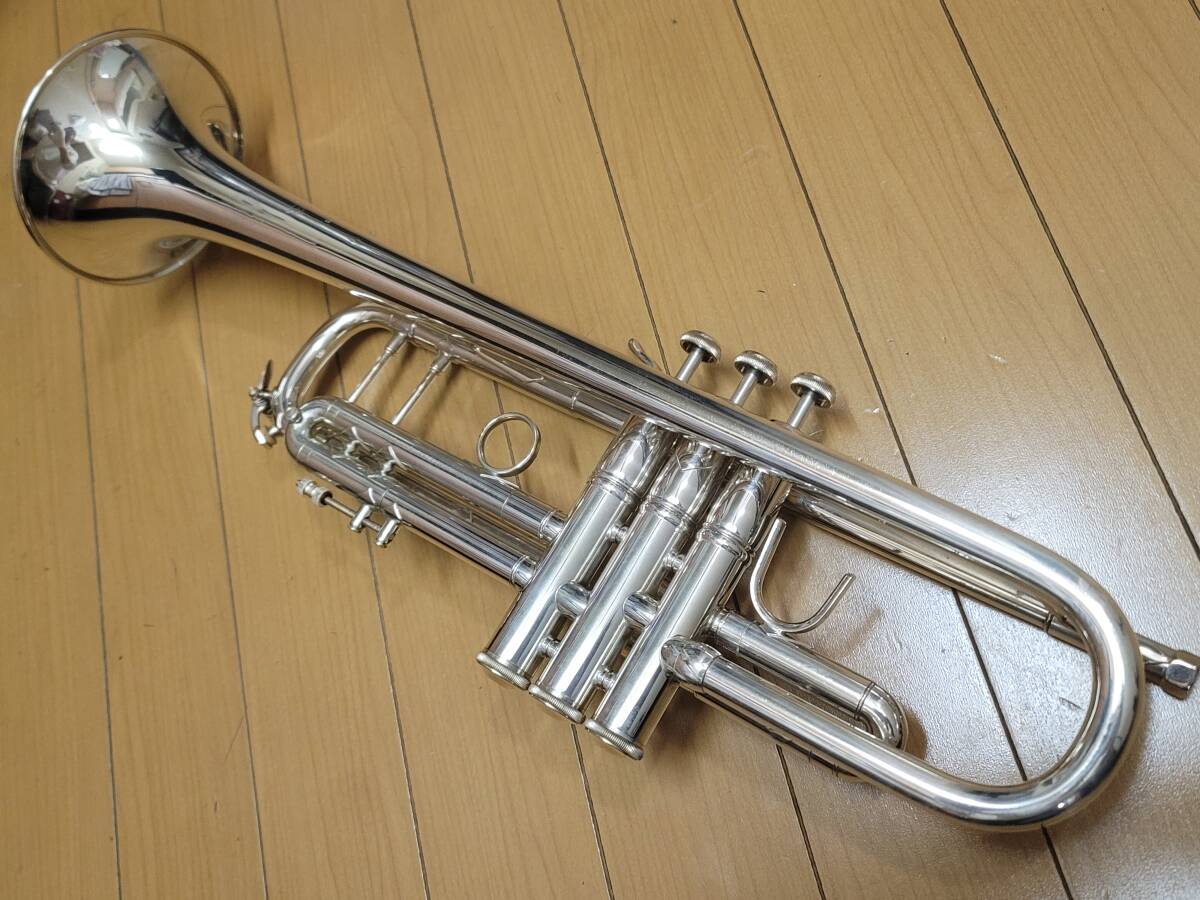 Bach トランペット Stradivarius Model 37 ML Slver 25万番台の画像2