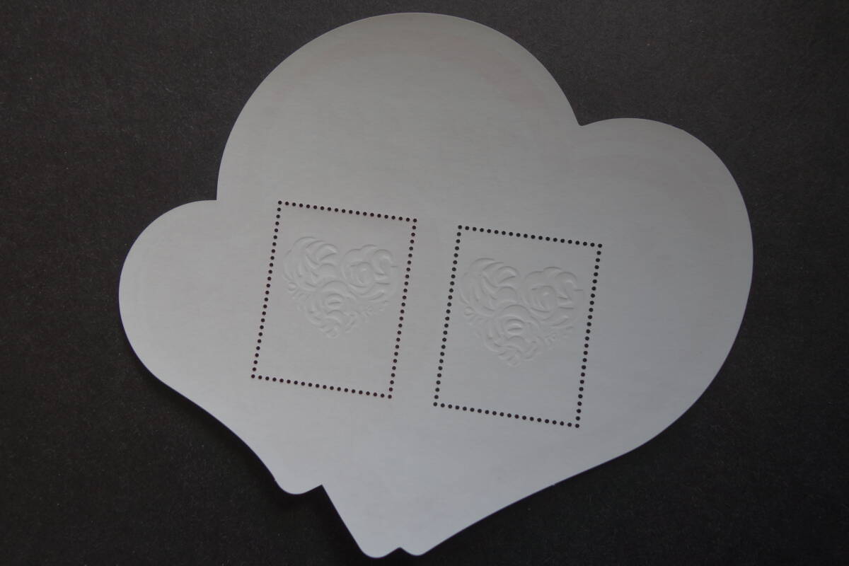 外国切手：台湾切手 「バレンタインデー」 変形小型シート 未使用_画像2