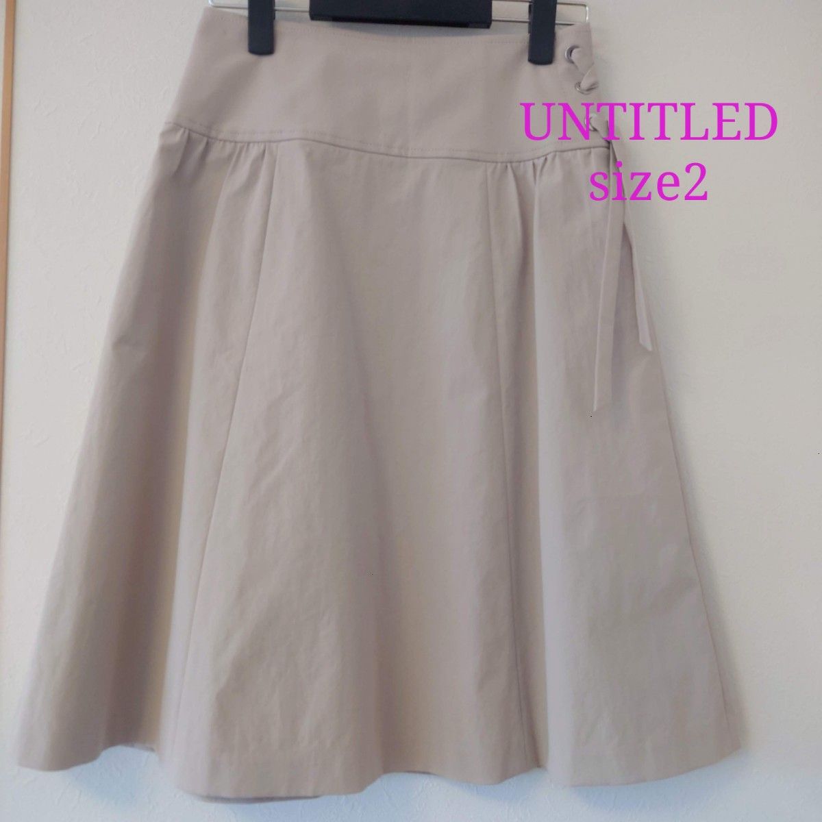 SALE【未使用】アンタイトル　Мサイズ　サイド編み上げフレアスカート　日本製 スカート ミディ丈
