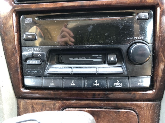 オーディオ ラジオ CD カセット デッキ プレーヤー ジャンク ローレル GC35 ニッサン 28188-8L000 松下電器 RM-W50SAL ステー_画像8