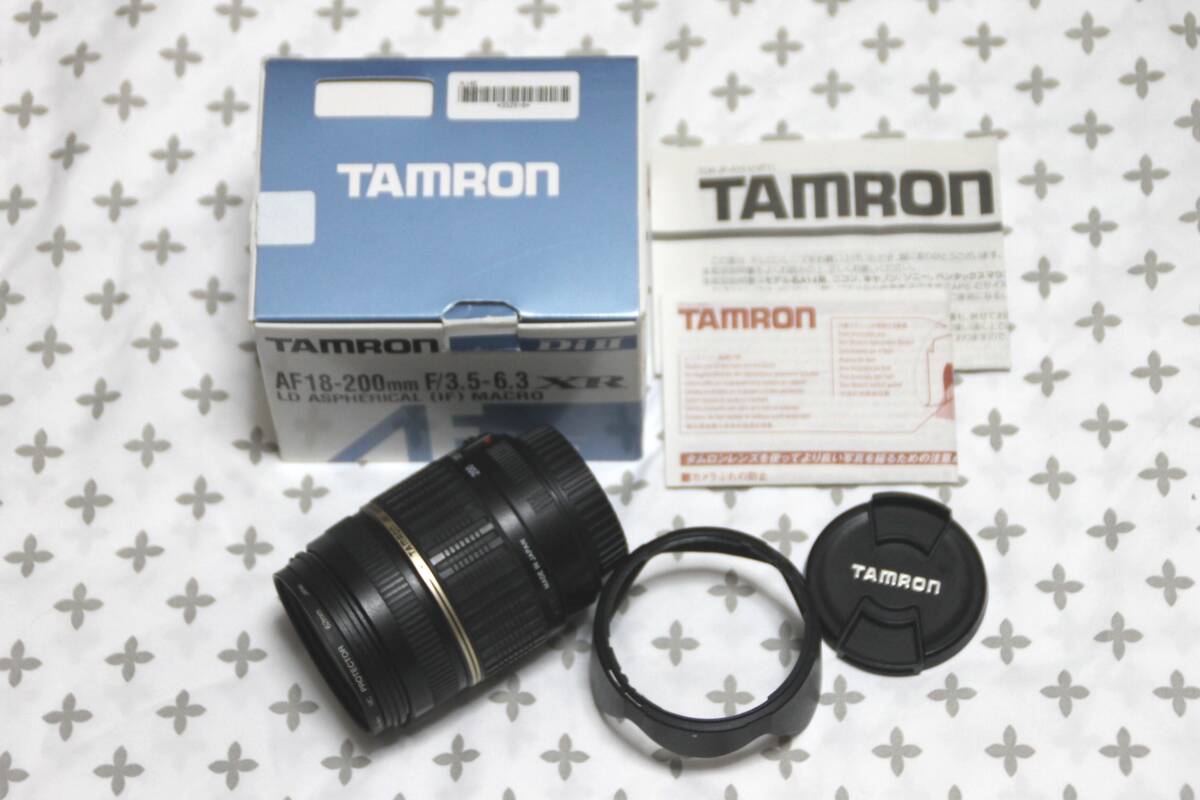 ★中古 タムロン TAMRON AF18-200mm F/3.5-6.3 XR Di II レンズ キヤノン CANON 用 フード・説明書・元箱付★の画像1