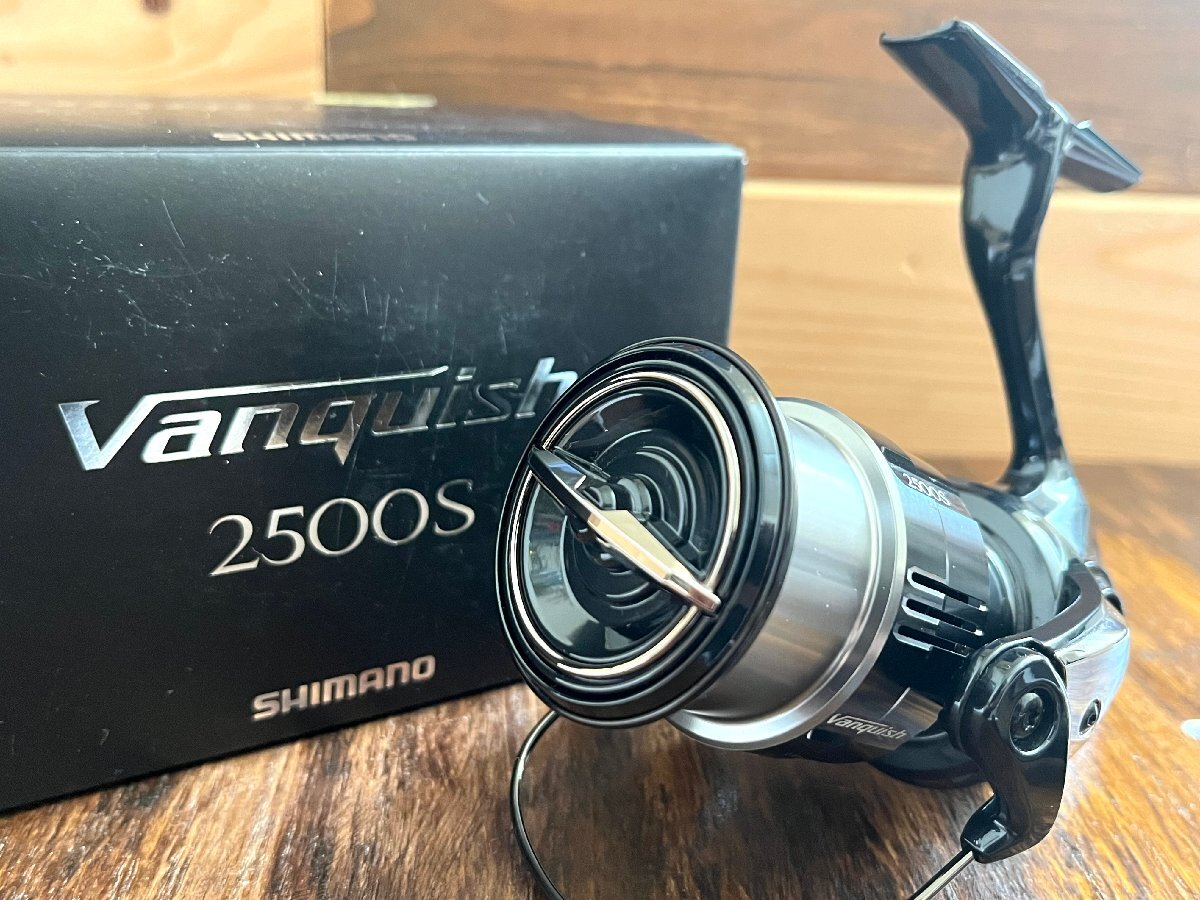 ■ 美品 SHIMANO シマノ vanquish 2500S バンキッシュ 2500S 19ヴァンキッシュ スピニングリール リールケース 外箱付 釣具 ★