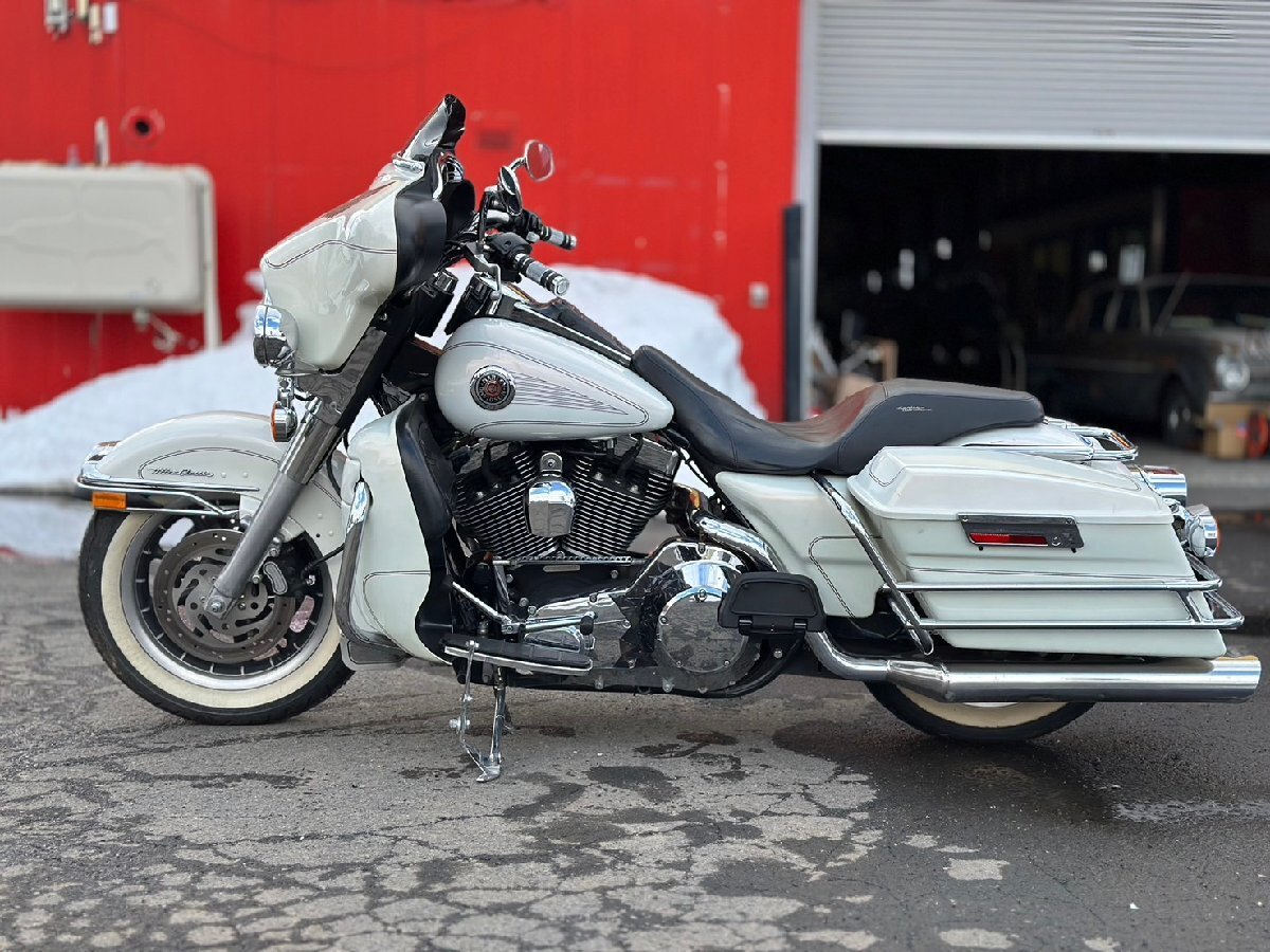 ★実働　ハーレーダビッドソン Harley-Davidson FLHTCU-I TwinCom88 1450cc エレクトラグライドウルトラクラシック EFI 2002年製_画像2