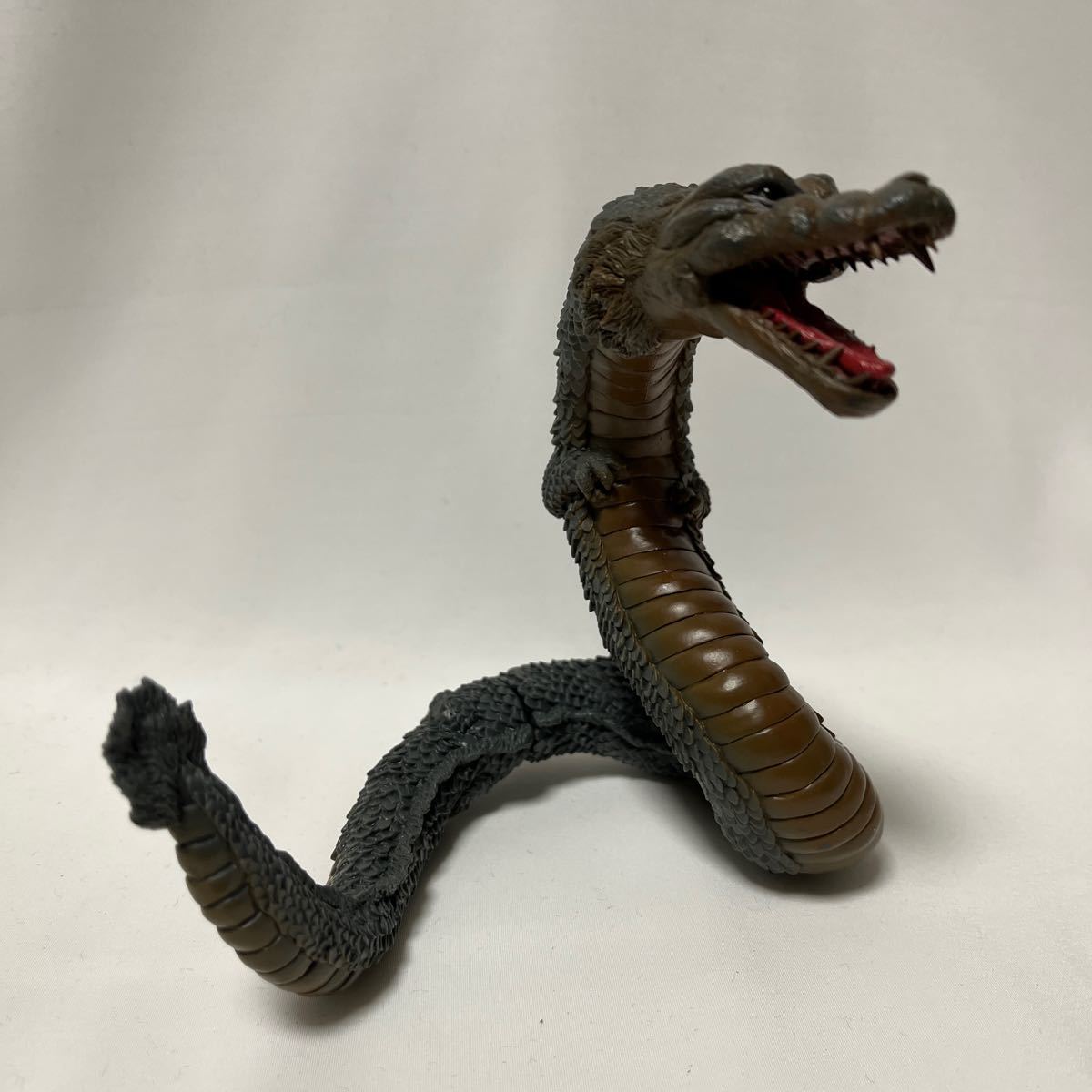 Yahoo!オークション - YMSF 怪獣ソフビ マンダ 2代目 怪獣総進撃 Yahoo!オークション - YMSF 怪獣ソフビ マンダ 2代目 怪獣総進撃